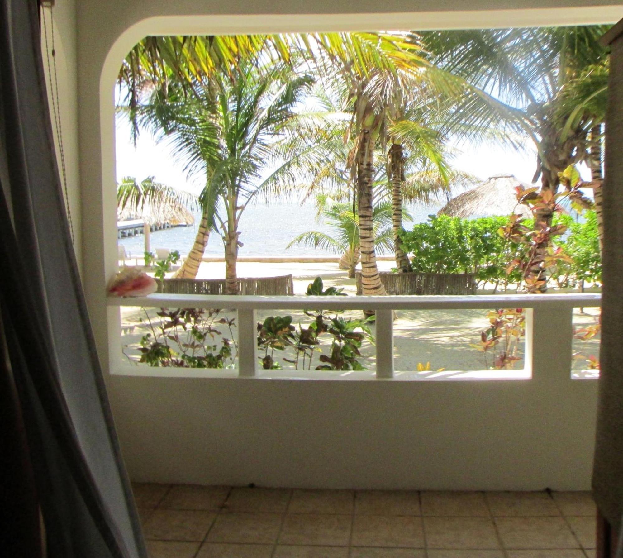 Cocotal Inn And Cabanas San Pedro  Værelse billede