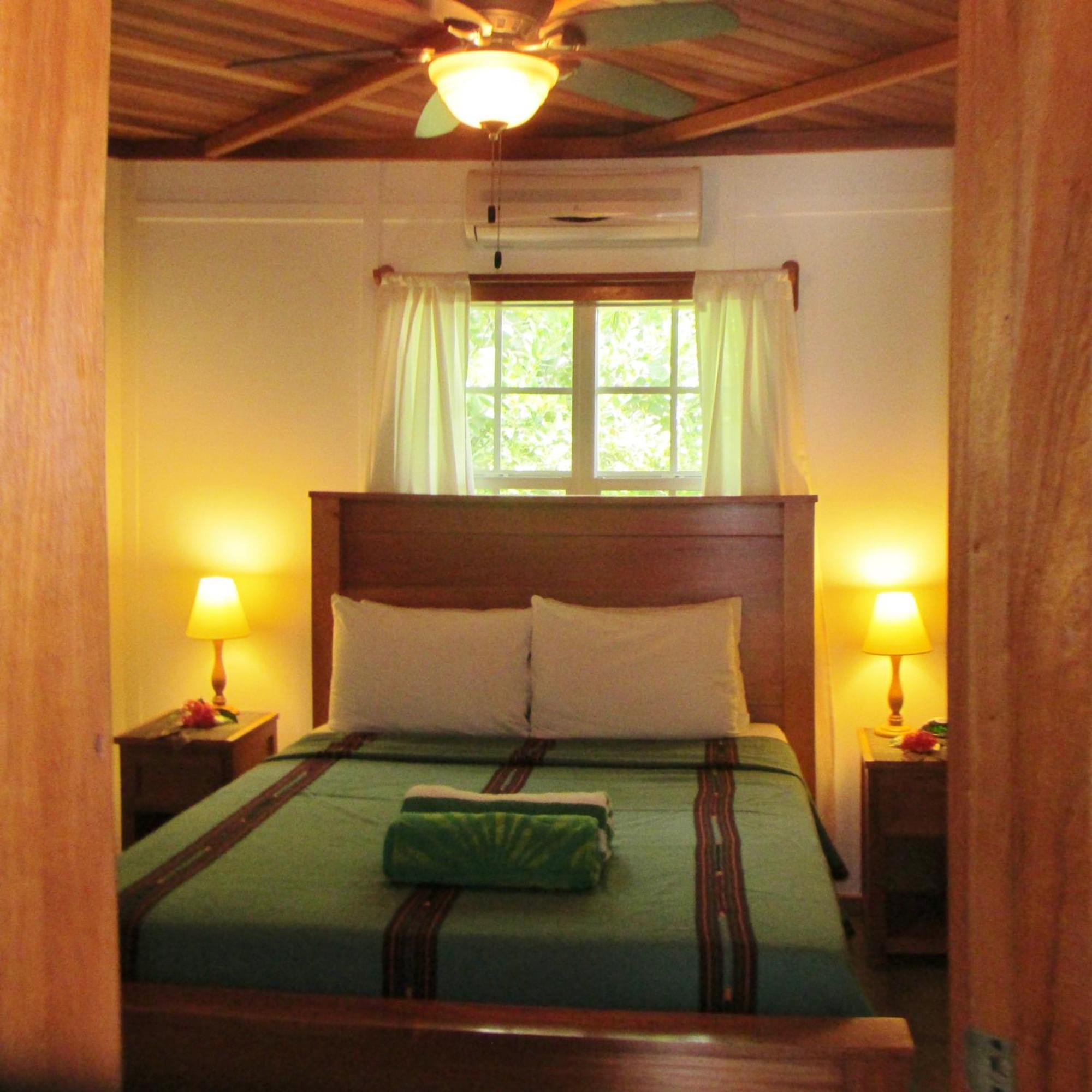 Cocotal Inn And Cabanas San Pedro  Værelse billede